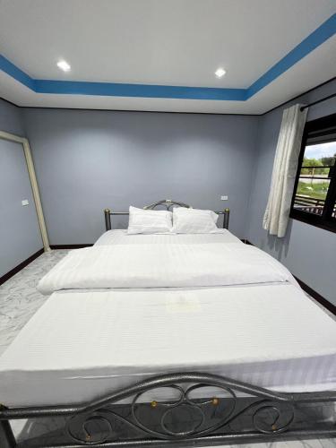 1 double bed
