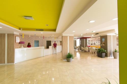 大堂, Madara Park Hotel - All Inclusive in 金沙灘