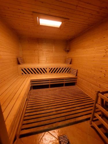 桑拿, Ranczo Brusno in 波烏琴-茲德魯伊