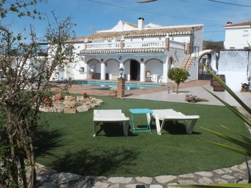 Wyposażenie, Kayenne holiday rentals in Fuente del Conde