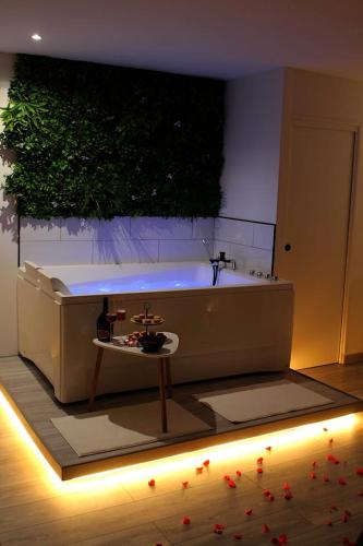 Hot tub, L'Alchimie in Salasc