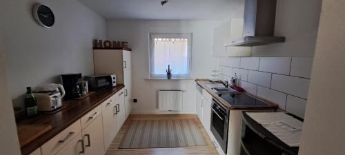 設施, Ferienwohnung Ilona in 埃爾夫韋勒