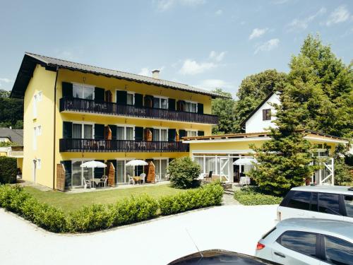 Pension Regia - Accommodation - Velden am Wörthersee