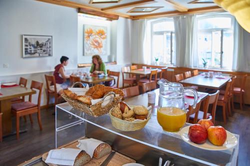 Hotel Rotes Haus - image 11