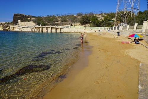 Kalkara Cozy 2 Bedroom Maisonette 3