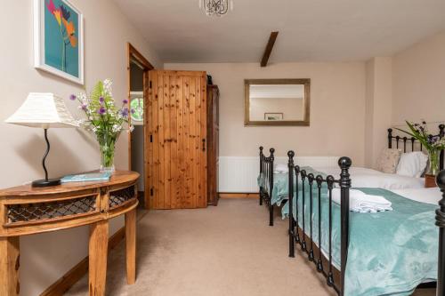 The Old Rectory Cottages - Six Luxurious Cottages Set In Grounds With Indoor Pool