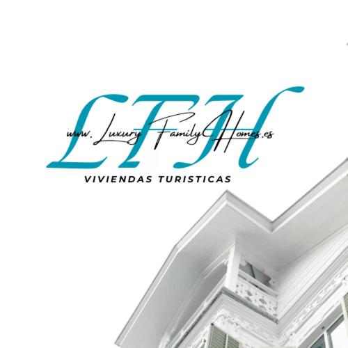 Luxury Family Homes M