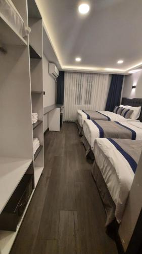 SAND DOOR HOTEL - image 4