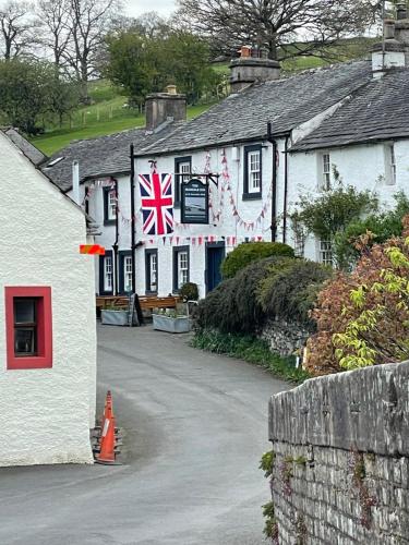 The Mardale Inn