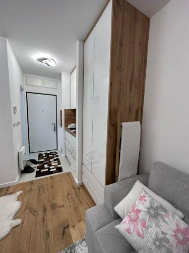 Grey Igloo Apartment Grey Igloo Apartment