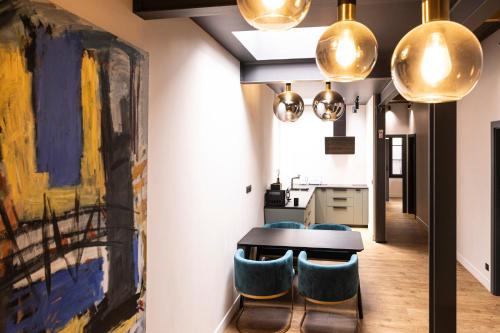 Shared lounge/TV area, Centrum Nice in Nice