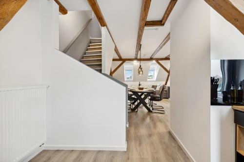 EasyApartments stilvoll zentral Balkon Hauptbahnhof NETFLIX 130m2