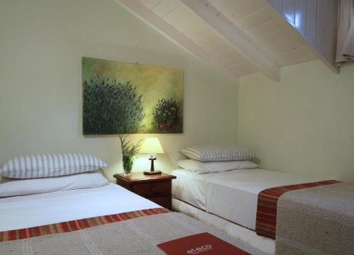 1 double bed, 2 sofa beds