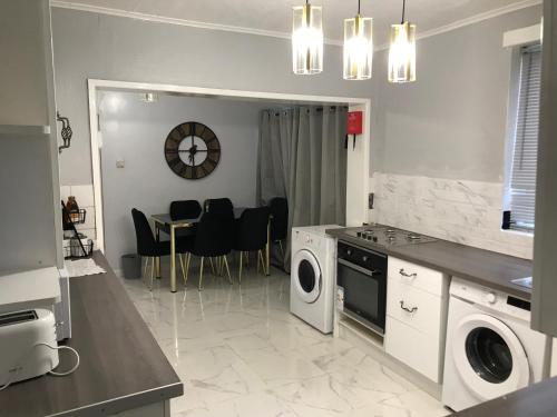 مطبخ, Rose Cottage in Dudley Port