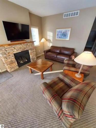 Golfers- Great condo for 4-6 people