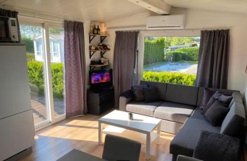  Cozy Chalet in Camping ´t Venhop in Berkhout