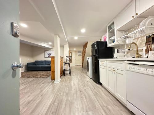 One Bedroom Suite in DC - Apartment - Washington