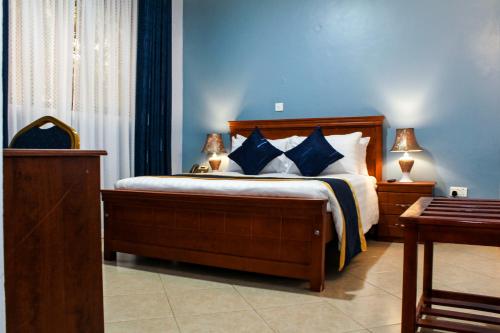 Excelsis Garden Hotels - Kampala - Tap to explore photos