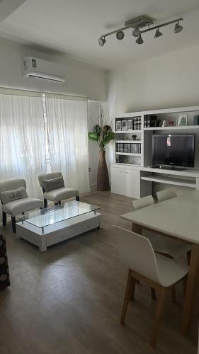 Apartamento Alberdi 1634