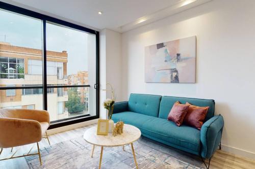 Luxury Vista Nest on 106th
