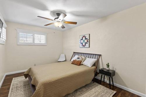 Southwestern Modern 4 Bedroom Home