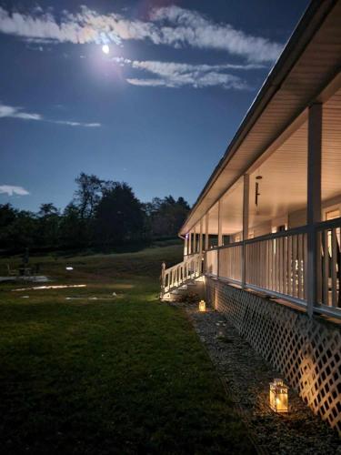 Exterior view, Moonlight Manor Bed & Breakfast in Woolwine (VA)