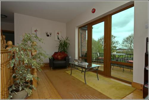 Oranhill Lodge Guesthouse - image 9