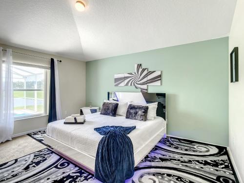 Home in Kissimmee;Private Pool; Lakeview;14 guests in Kissimmee, USA