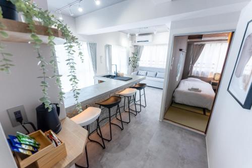 Osaka Bay Wheel Room Type - Studio Apartment