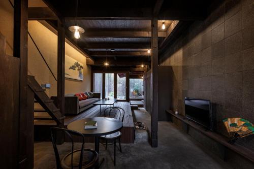 Rinn Premium Nijo Castle North