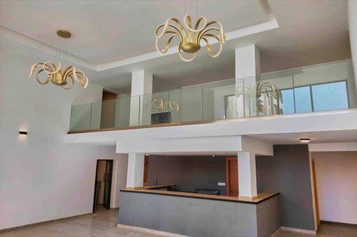 Lobby, Luxurious Apt with Rooftop Pool in Grand-Yoff