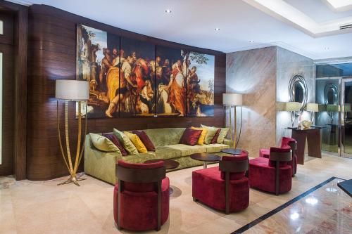 Lobby, The George Hotel in Ikoyi