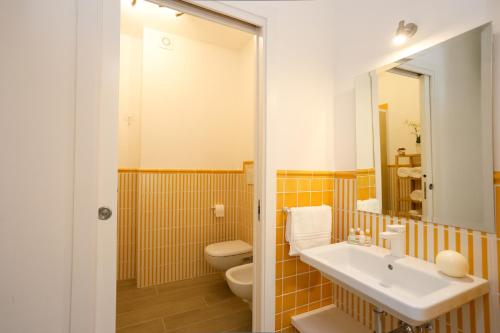Bed and Breakfast Country Cottage - 화장실