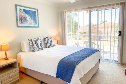 Holiday Home room in Stone's Throw To The Beach 2 92 Rocky Point Road