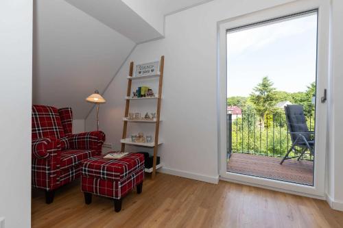 Two-Bedroom Apartment with Balcony image 4