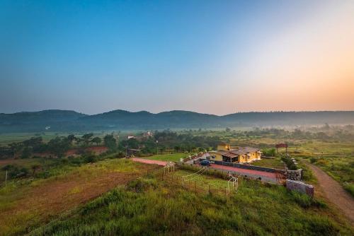 CosmicStays Rajgad Vista - Stay & play: adventure awaits