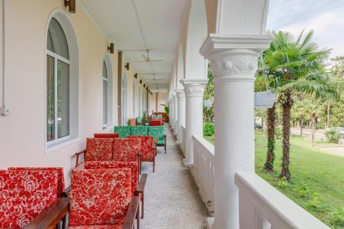 陽台/露台, Legends Tskaltubo Spa Resort in 茨卡爾圖博