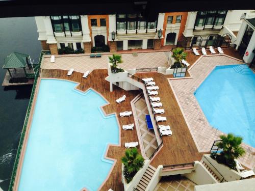 Apartment with Sea View image 1