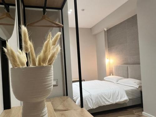 Enzo Rooms -Central Blloku, Tirana (fotografie 9)