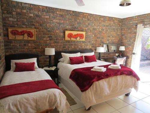 Coral Tree Guest Rooms in Worcester