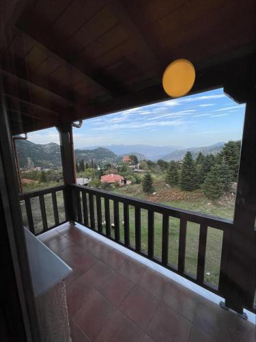 주변 환경, 7Hills by Life Houses in 에프탈로포스