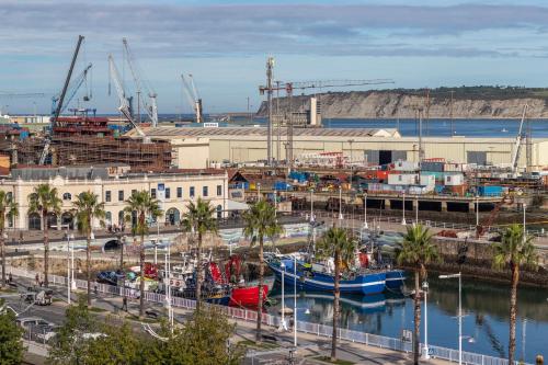 Bilbao Port by Aston Rentals