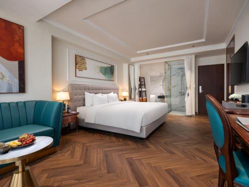 room detail thumbnail 1