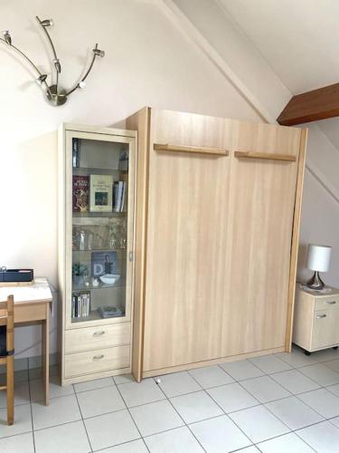 Grand studio 40 m2 , CONFORT ,lumineux, calme, agréable , 2 personnes