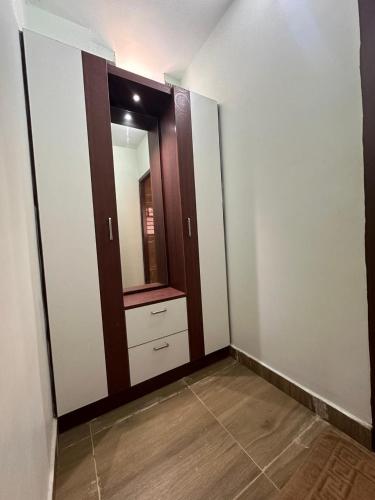 One-Bedroom Apartment image 10