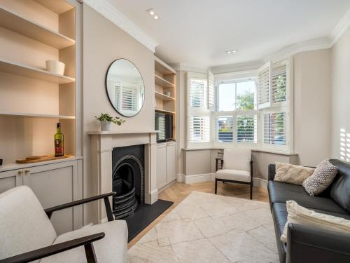 Pass the Keys Stunning 3 Bedroom Townhouse in Central St Albans