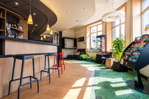 酒吧/高級酒吧, 宜必思尚品穆林斯中心酒店 (ibis Styles Moulins Centre) in 穆蘭