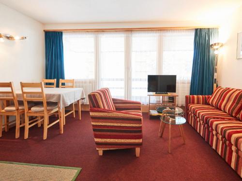  Apartment Arzinol 106 by Interhome in Les Collons