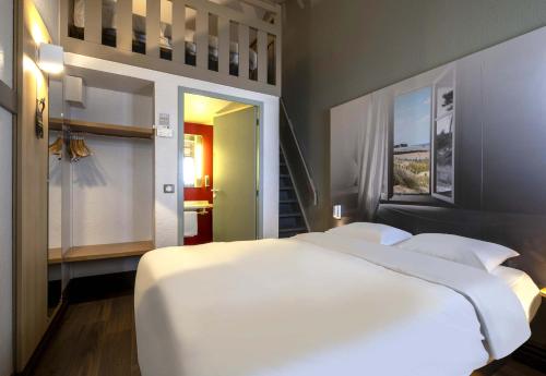 Quadruple Room - Non-Smoking