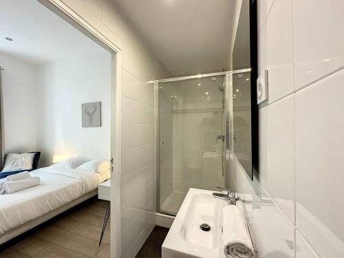 Cosy appart - lyon 6 - Gare Partdieu - Lafayette 1, Лион (фото 9)
